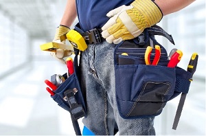 maintenance technique bâtiment et locaux, réparation bricolage entretien courant